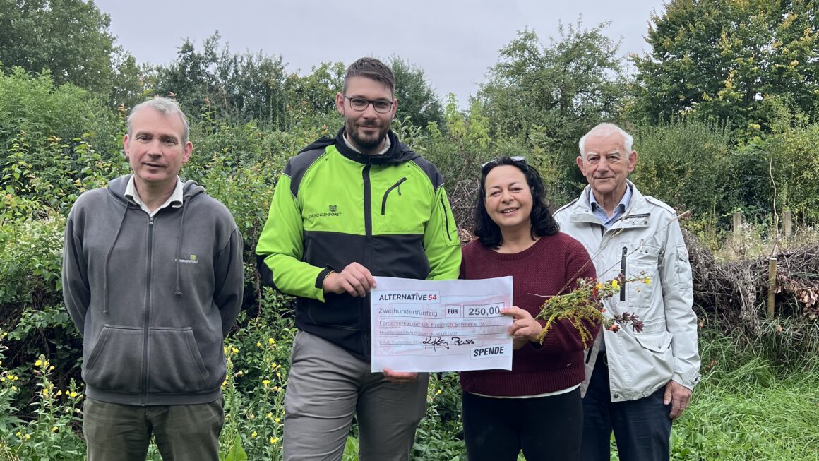 Gemeinsam wächst etwas Neues: 250 Euro für den Waldgarten in Neustadt an der Orla
